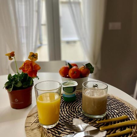 Apartamento En Pleno Centro De Madrid -Ac And Wifi Ngoại thất bức ảnh