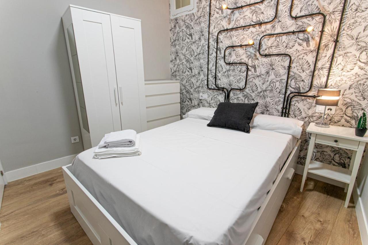Apartamento En Pleno Centro De Madrid -Ac And Wifi Ngoại thất bức ảnh
