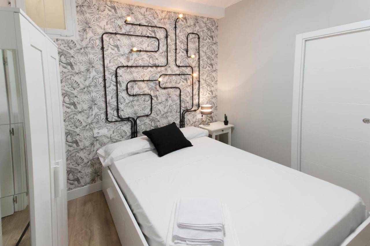 Apartamento En Pleno Centro De Madrid -Ac And Wifi Ngoại thất bức ảnh